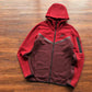 NIKE TECH FLEECE HOODIE x BERRY/POMEGRANATE