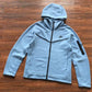NIKE TECH FLEECE HOODIE x LIGHT BLUE