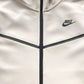 NIKE TECH FLEECE HOODIE x CREAMY WHITE