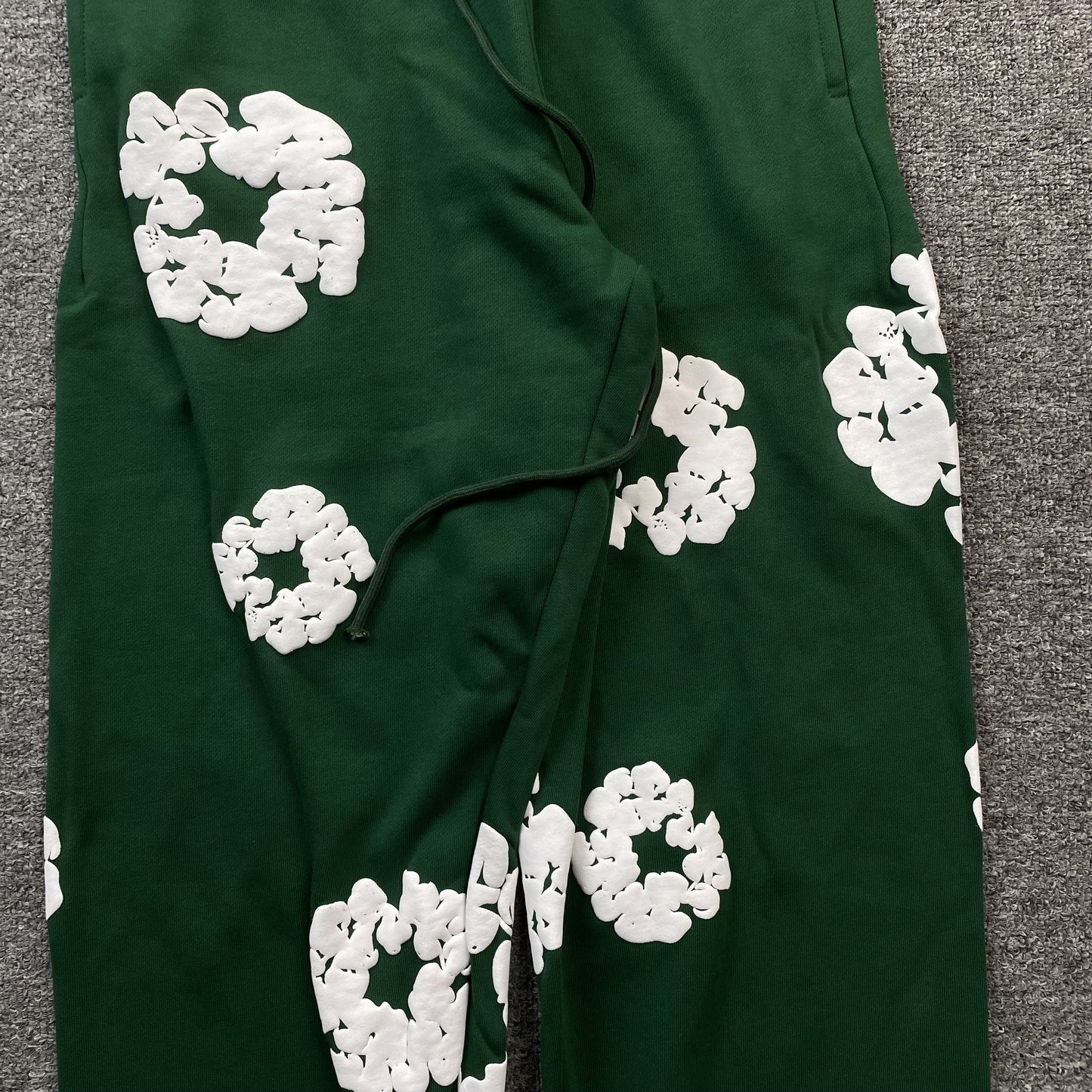 DENIM TEARS COTTON WREATH SWEATPANTS DARK GREEN