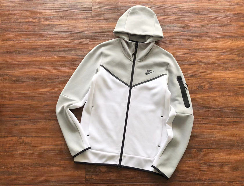 NIKE TECH FLEECE HOODIE x WHITE/GREY