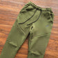 NIKE TECH FLEECE PANTS x OLIVE GREEN