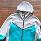 NIKE TECH FLEECE HOODIE x WOLF GREY/AQUAMARINE/ORANGE